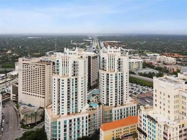 Building Photo - 9066 SW 73rd Ct Unit 1108
