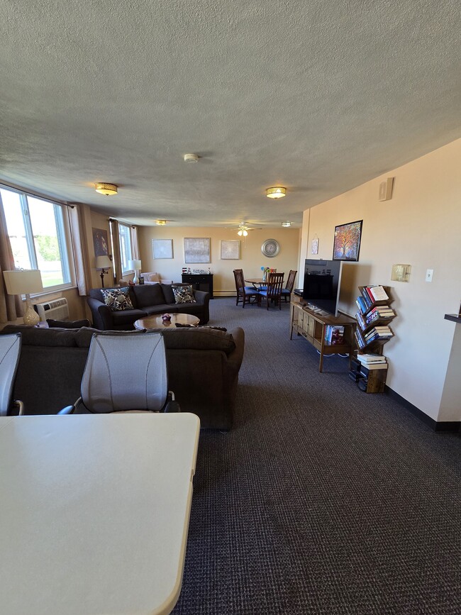 Building Photo - 7801 W 35th Ave Unit #102