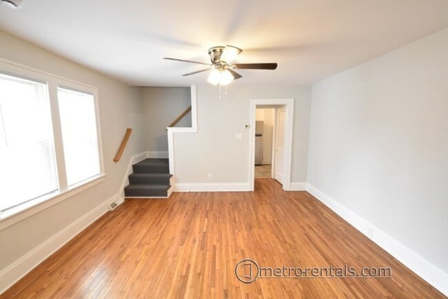 Photo - 333-335-335 E Duncan St Unidad 335 East Duncan Street