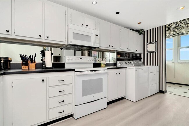 15462 Gulf Blvd Unit 508