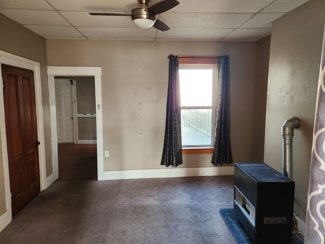 Photo - Large 1 Bedroom Downtown Nashua Unit Apt 2