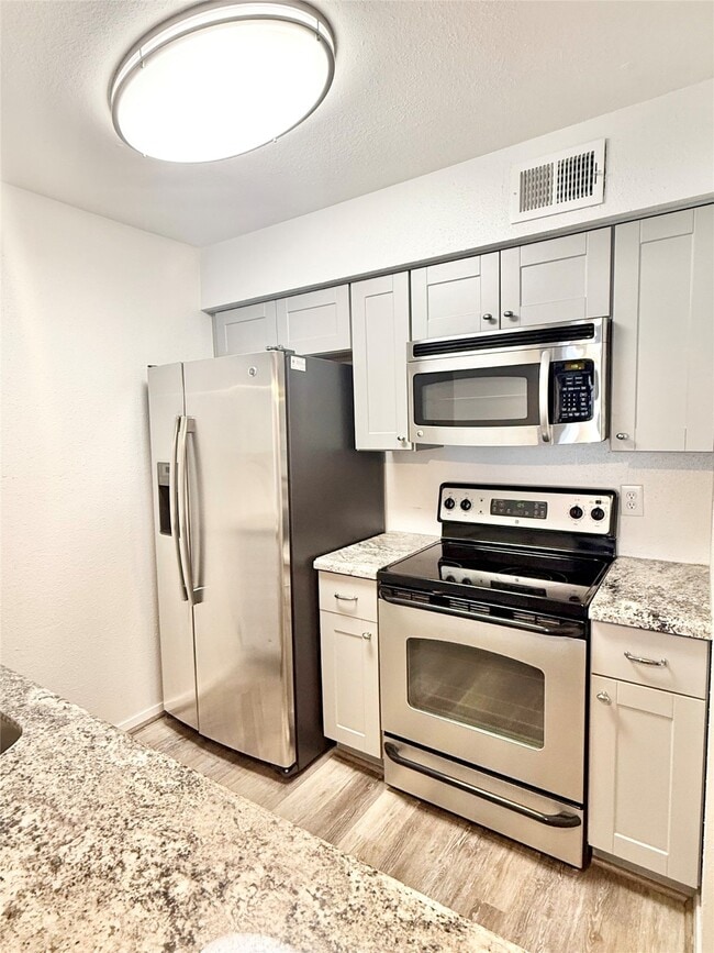 Photo - 4639 Wild Indigo St Unit 472