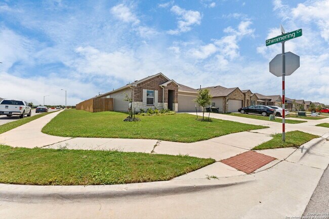 Photo - 140 Fireoak Dr