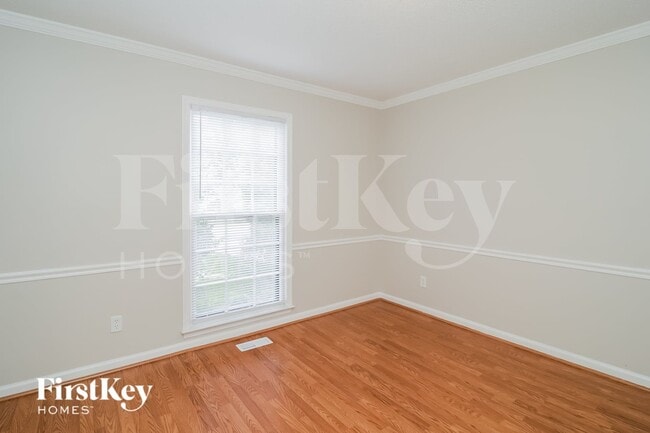 Photo - 2305 Cottage Pl