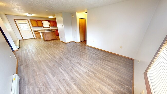 Photo - Pheasant View Apartments