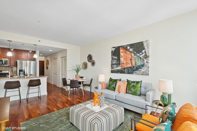 Photo - 1400 S Michigan Ave Unidad 1908 Rental