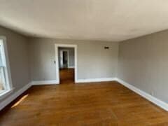 Photo - 1738 Chatham St Unit Upper