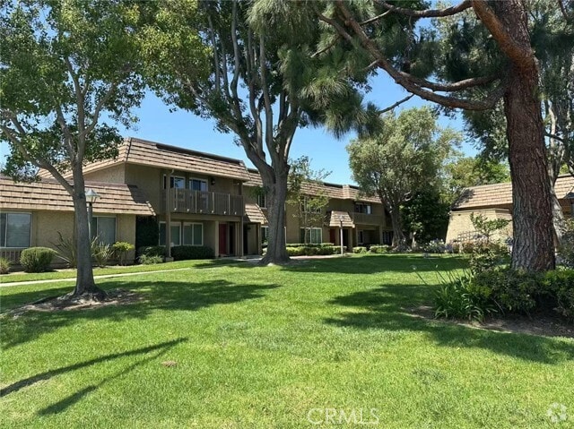 Building Photo - 18188 Mesa Verde Ct Rental
