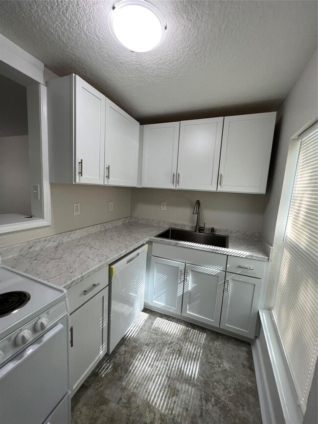 Photo - 620 E Magnolia St