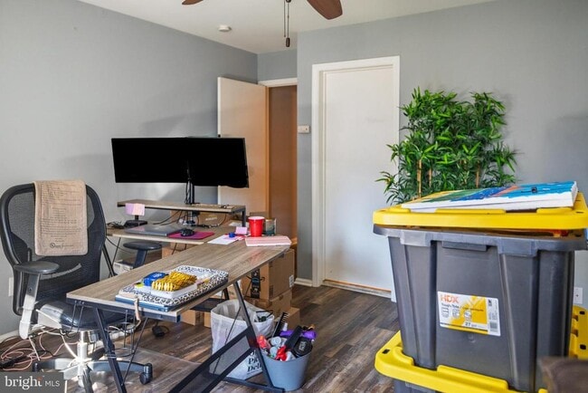 Photo - 421 Park Pl Dr