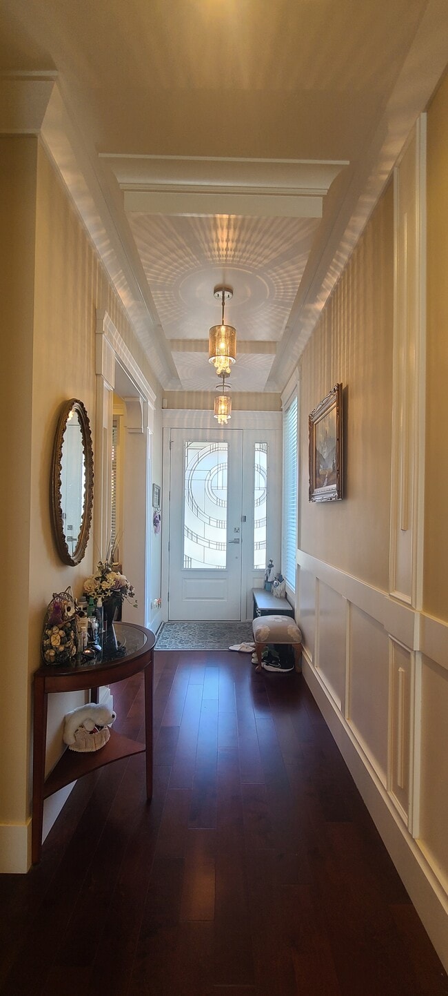 Building Photo - 17136 3A Av