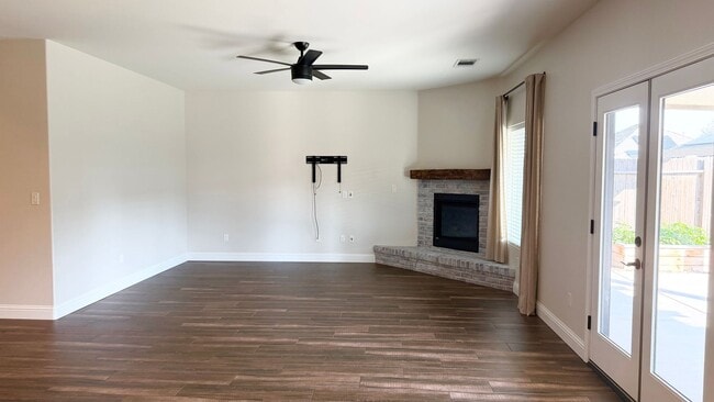 Photo - Gorgeous Move-In Ready Home by Frontier High School