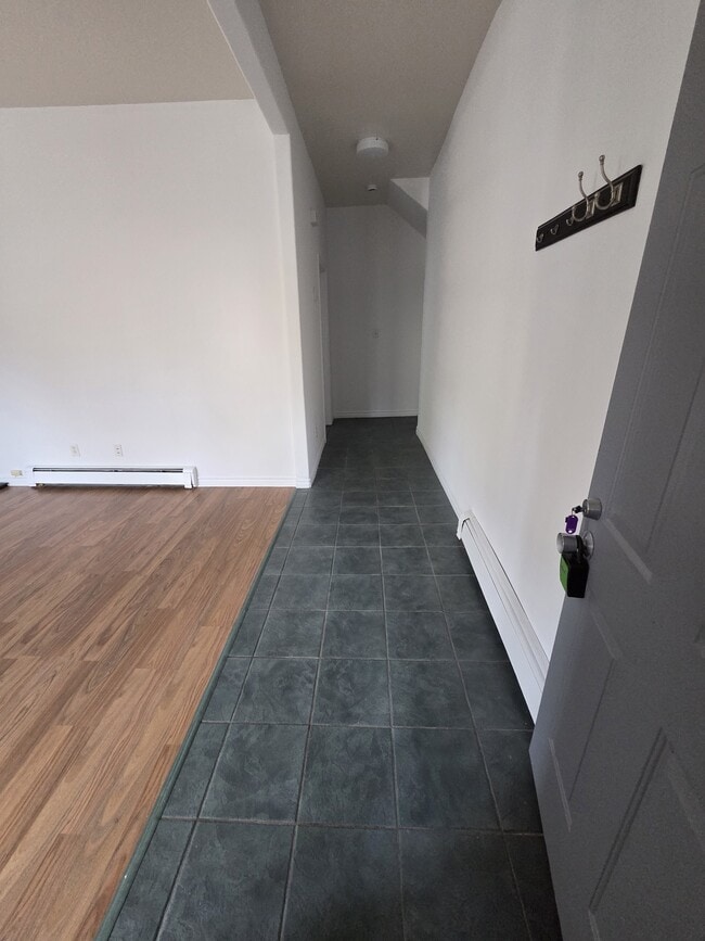 Building Photo - 6014 South St Unit 1