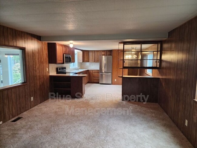 Photo - 241 Evans Rd