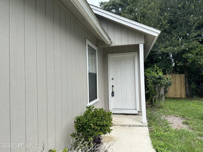 Photo - 1127 Cove Landing Dr