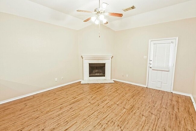 Photo - 4009 Hidden Meadow Ct