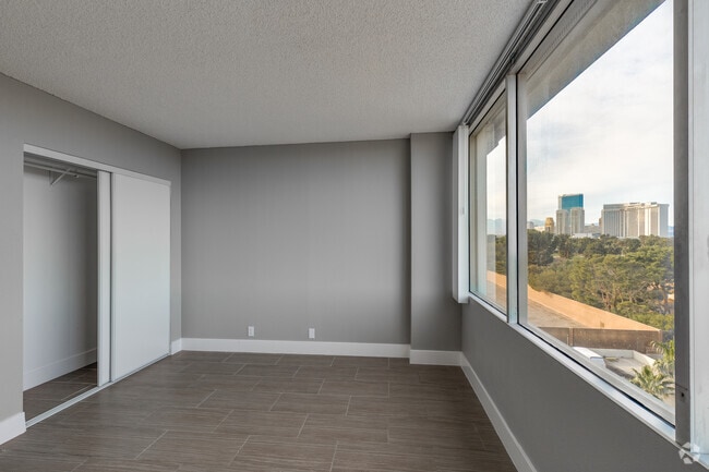 2 BR, 2 BA - 1,250 SF - Mark 1 Apartments