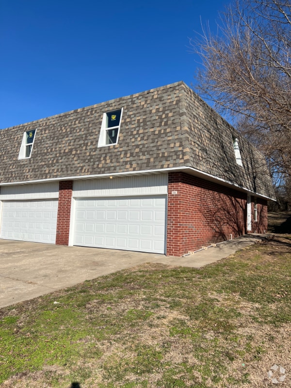 Building Photo - 646 S Kansas Ave Unit 646 Rental