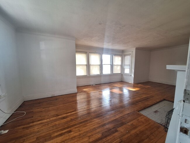 Photo - Come see your new home!