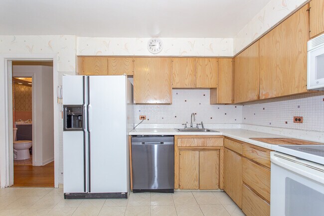 Photo - 7407 N California Ave Unit SFH