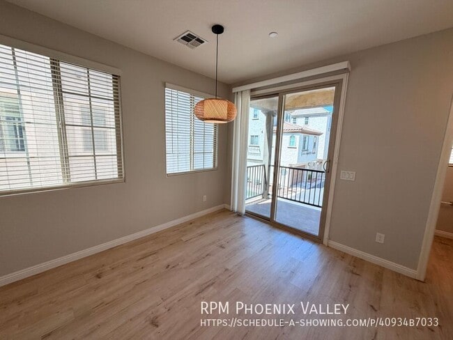 Photo - 2745 S Balsam Dr