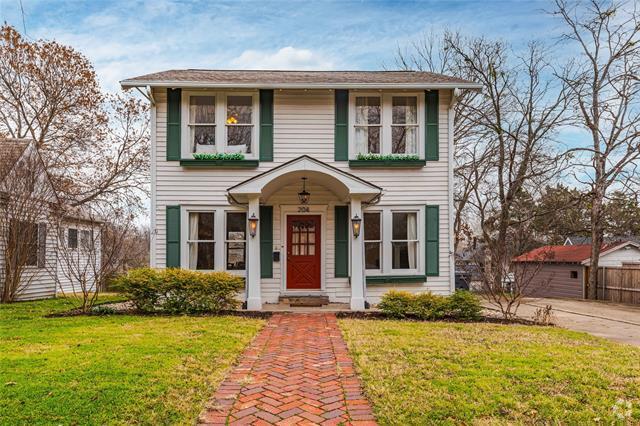 Building Photo - 204 N College St Rental