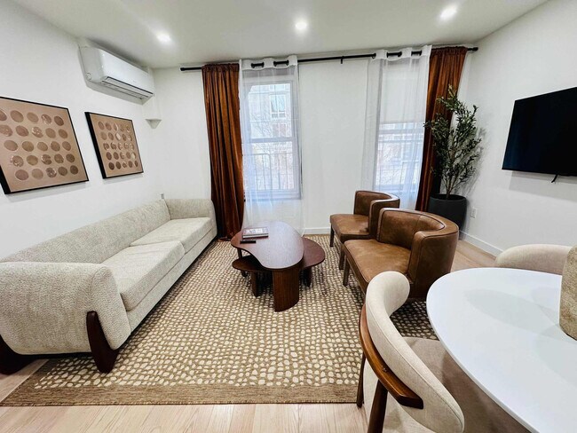 Building Photo - 335 E 22nd St Unit ID1375250P