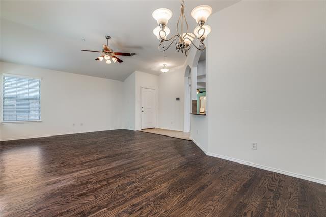 Photo - 1013 Lucy Ln