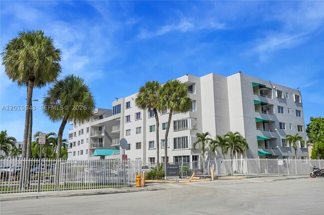 Photo - 11715 SW 18th St Unit 410