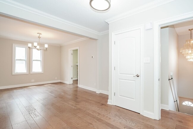 Photo - 764-766 Kelton Ave Unit 764