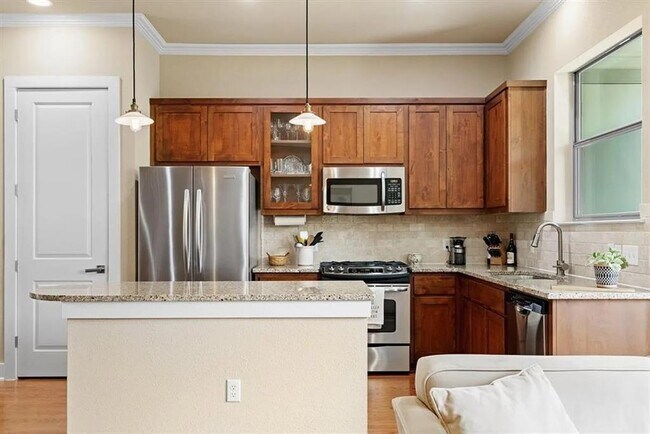 Photo - 4545 Mattie St