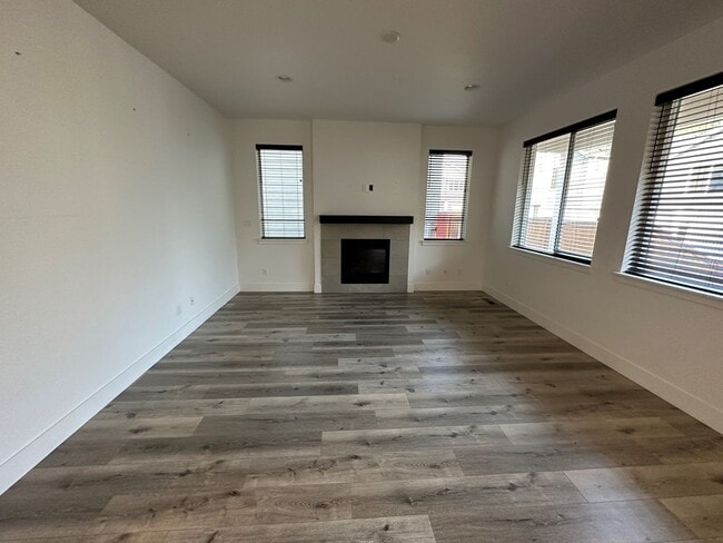 Photo - 968 SW 213th Ave