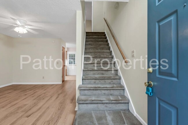 Photo - 104-106 Cherry Hall Drive - Outside CoC - TMS#004330-02-018 Unit 106