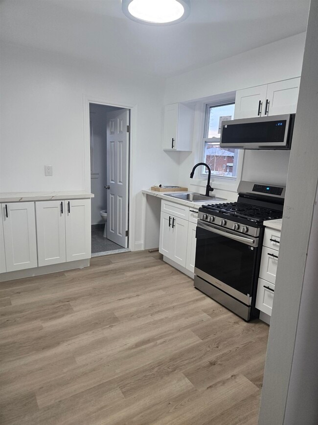 Photo - 308 Lincoln Ave