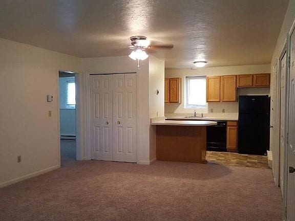 Two bed Kitchen - Riverview Apartments