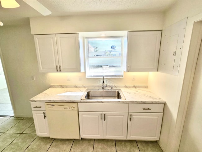 Photo - 192 Ponce De Leon Dr