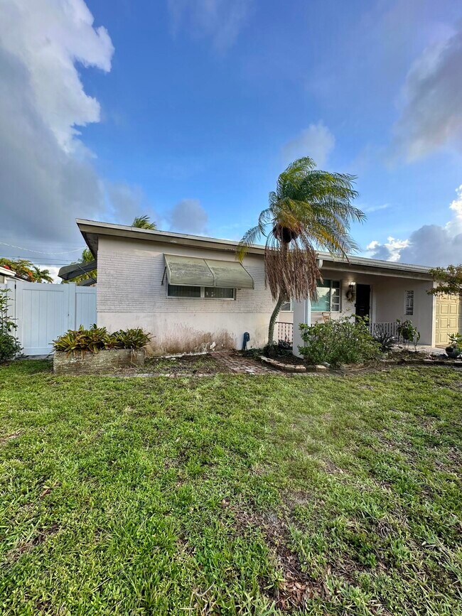 Photo - 7000 SW 11th St