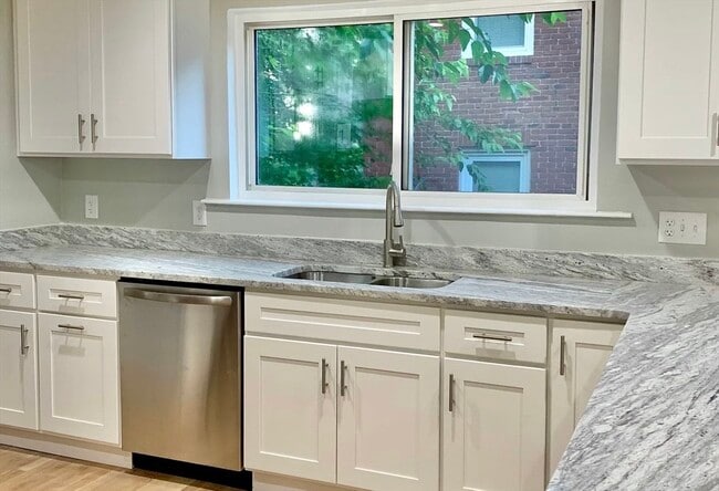 Building Photo - 234 Corey Rd Unit 234