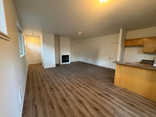 Photo - CHECK OUT THIS RECENTLY UPDATED TWO STORY DUPLEX NEAR THE OLD MILL AND DOWNTOWN BEND Unit 2