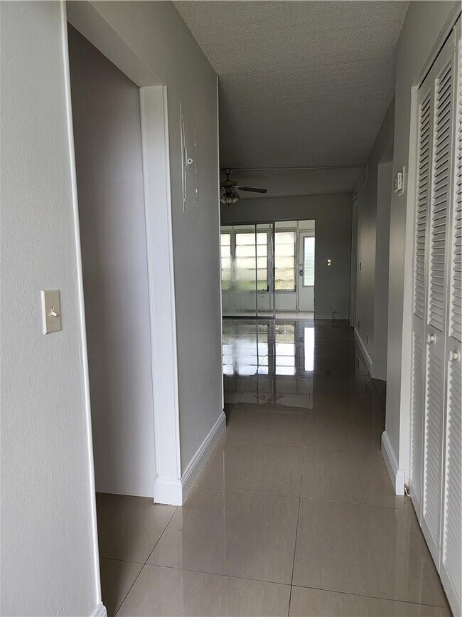 Photo - 9911 Sandalfoot Blvd Unit 101