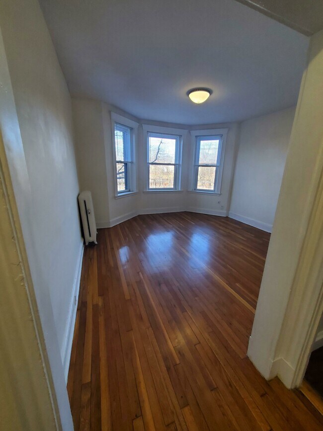 Photo - 364 Riverway Unit 9