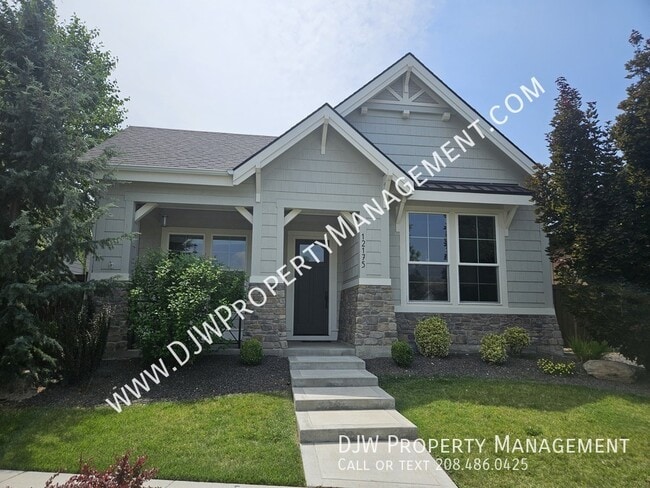 Building Photo - 12175 N Horse Collar Way