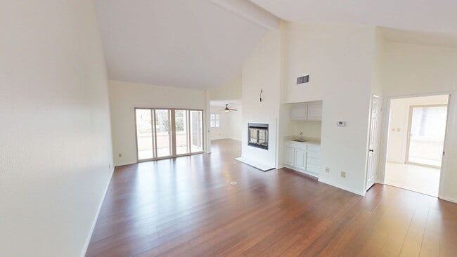 $500 OFF MOVE IN SPECIAL | Exclusive Comm... - $500 OFF MOVE IN SPECIAL |  Exclusive Comm... Casa