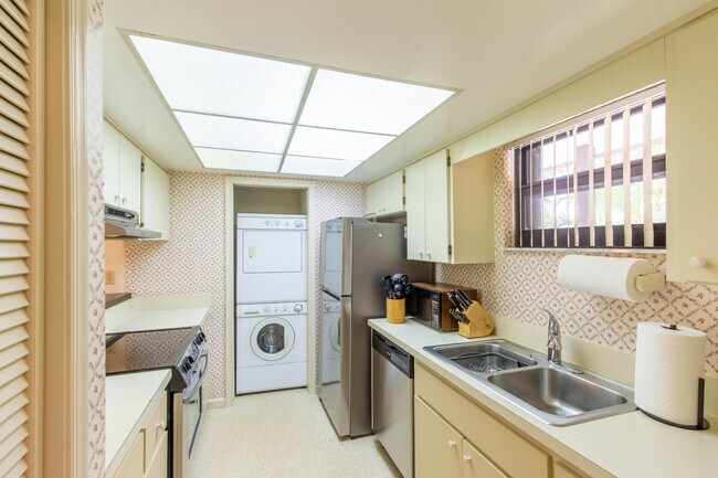Photo - 13334 Polo Club Rd Unit 314-315