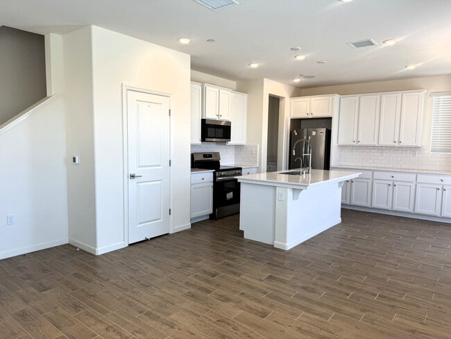 Photo - 2040 N Brindac Ln