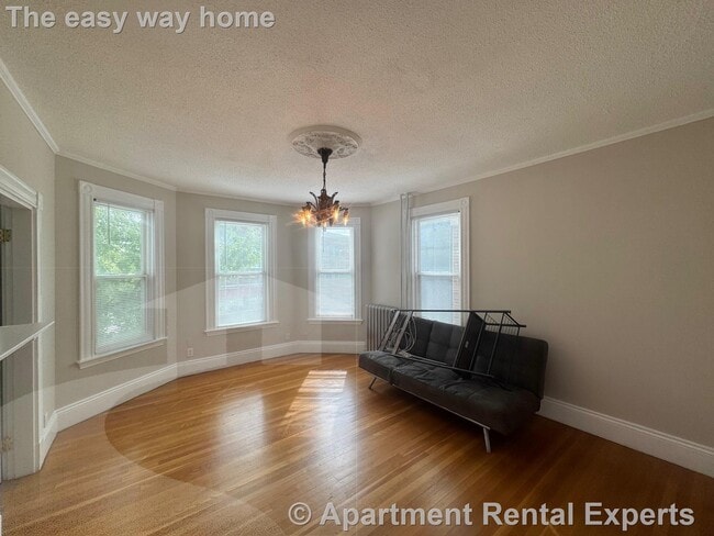 Photo - 795 Cambridge St Unidad #2