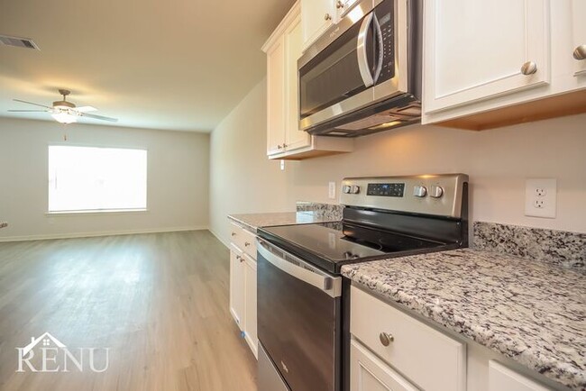 Photo - 25310 Shadowdale Dr