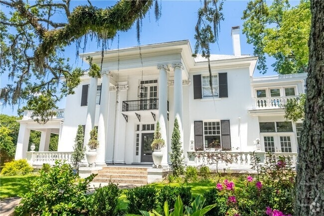 Building Photo - 602 E Victory Dr Rental