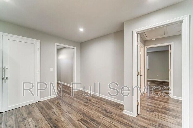 Photo - 662 Courtland St