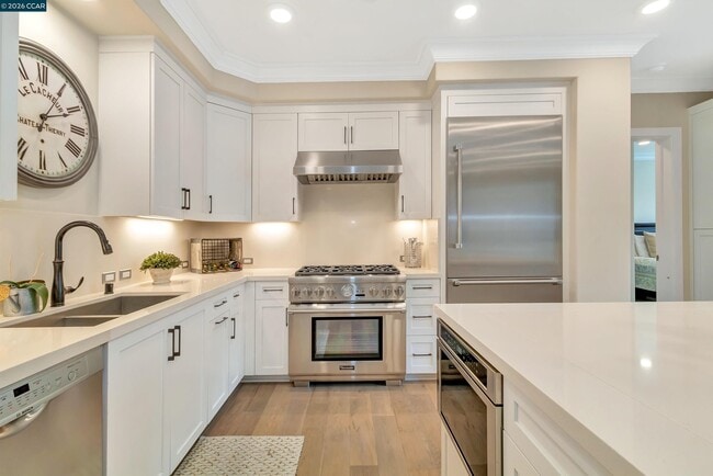 Photo - 1003 Woodbury Rd Unidad 208